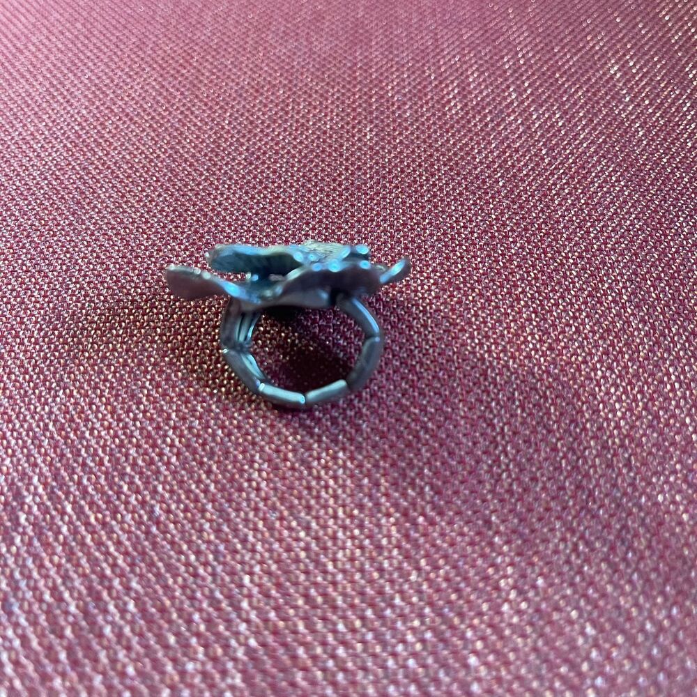 Large Silver Flower Statement Ring Adjustable Cocktail Jewelry Textured Petals - Picture 5 of 6